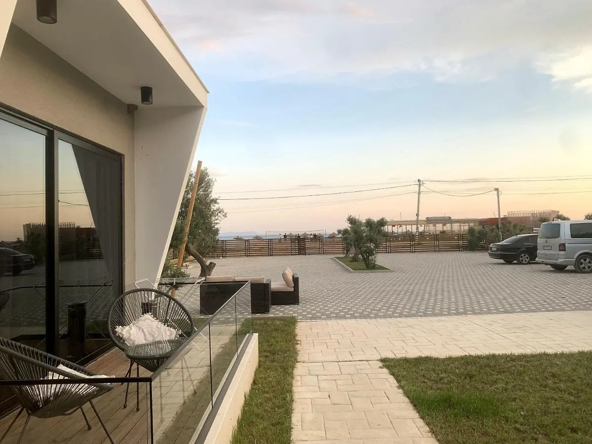 Aparthotel Luna Mare Boutique Seaside Borsh