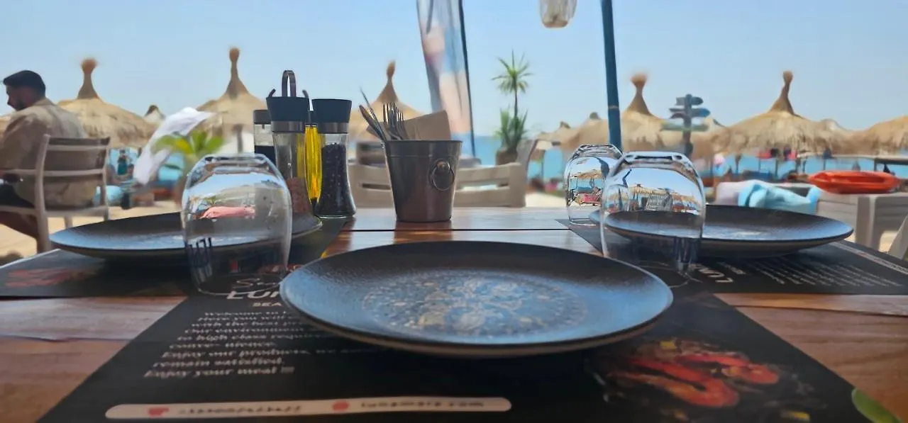 Aparthotel Luna Mare Boutique Seaside Borsh