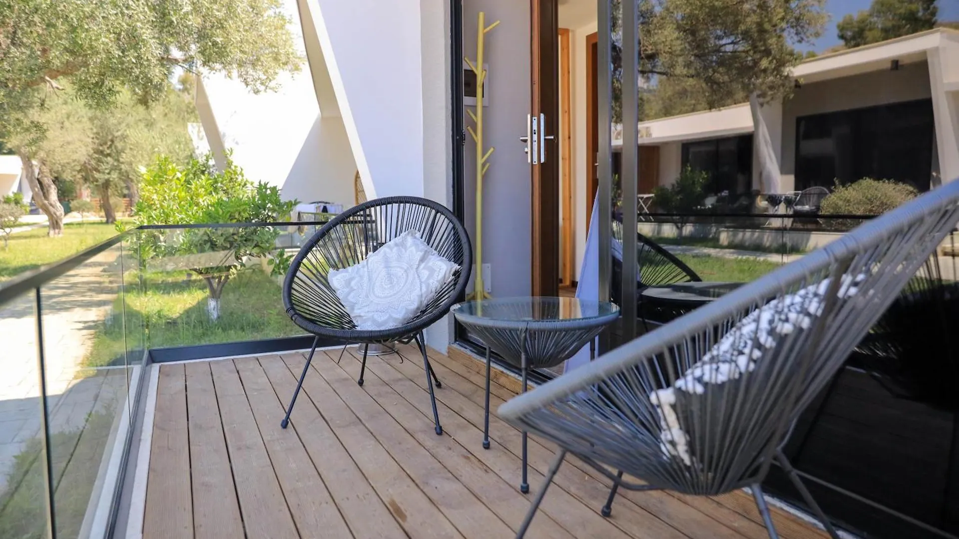 Aparthotel Luna Mare Boutique Seaside Borsh Albania