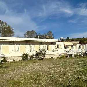 Hotel Andi, Zvernec
