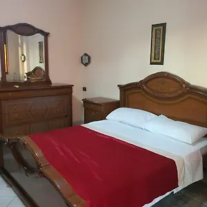 Hotel W Bush Square, Fushe-Kruje